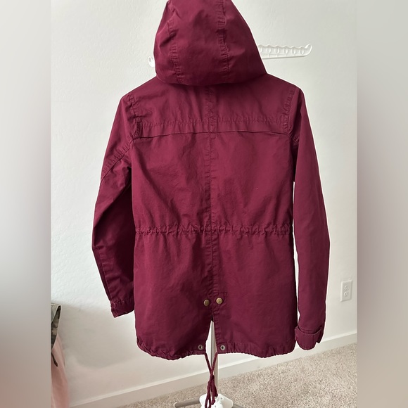 Burgundy Jacket - Picture 4 of 5